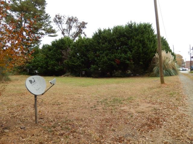 324 Second St, Statham, GA 30666 photo 11