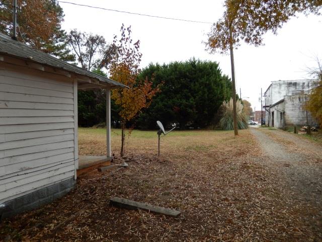 324 Second St, Statham, GA 30666 photo 10