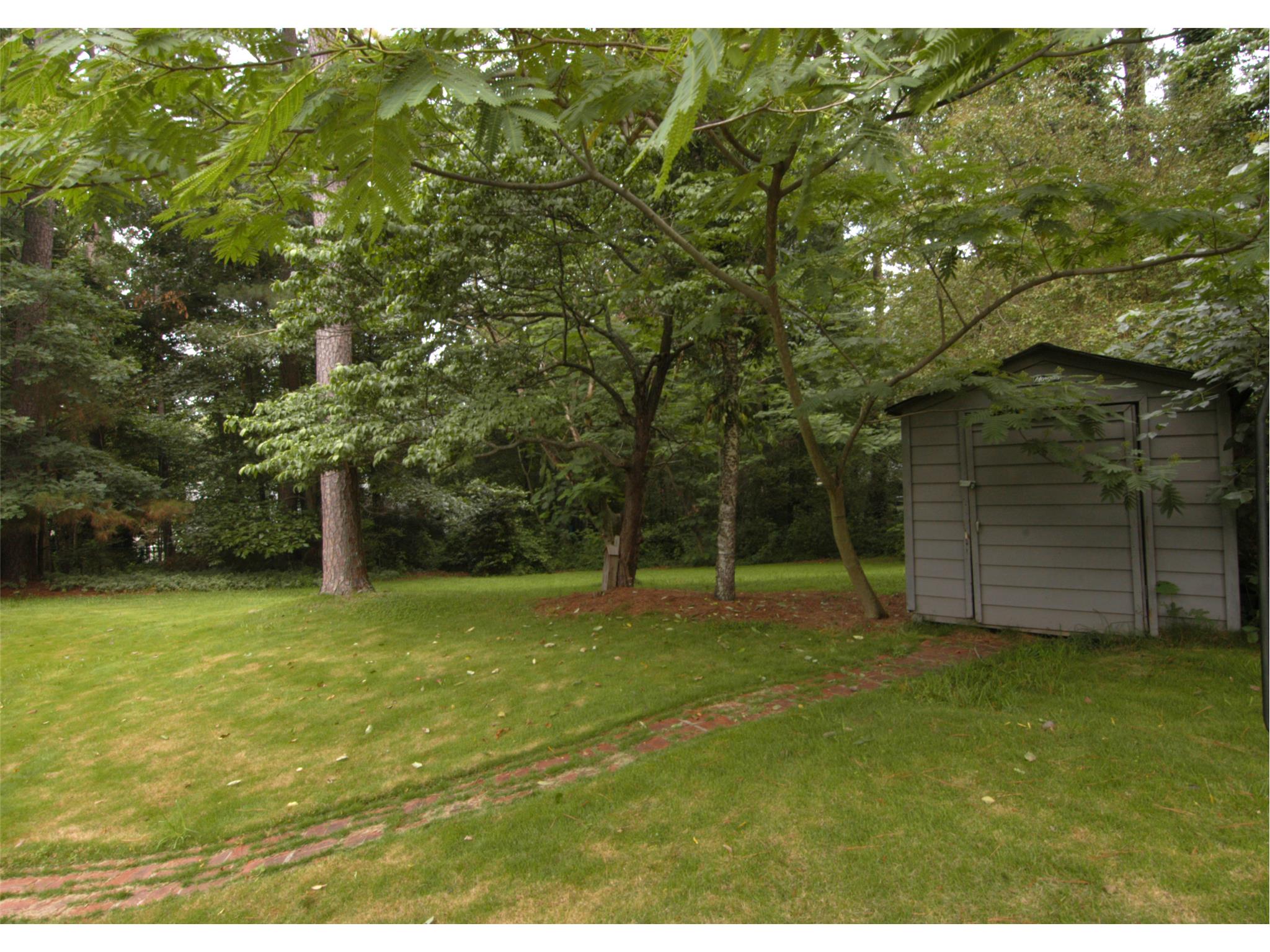 3725 Loveland Ter, Chamblee, GA 30341 photo 9