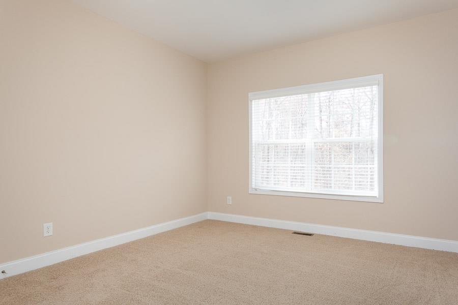 4020 Suwanee Bend Dr, Suwanee, GA 30024 photo 12