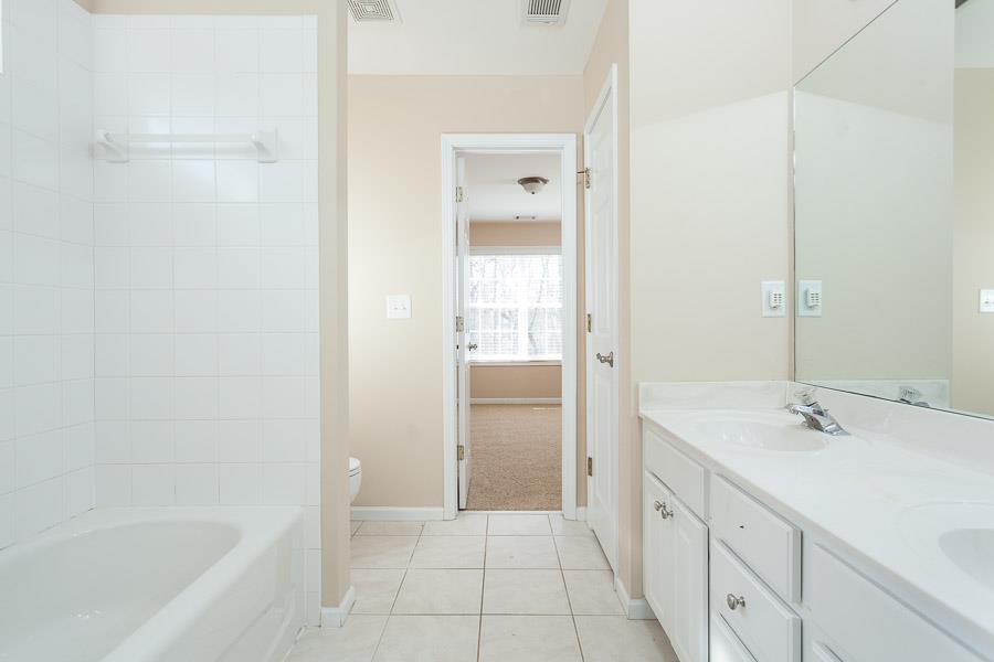 4020 Suwanee Bend Dr, Suwanee, GA 30024 photo 23