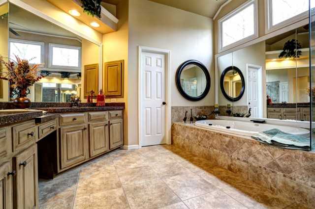 830 Riverhaven Dr, Suwanee, GA 30024 photo 13