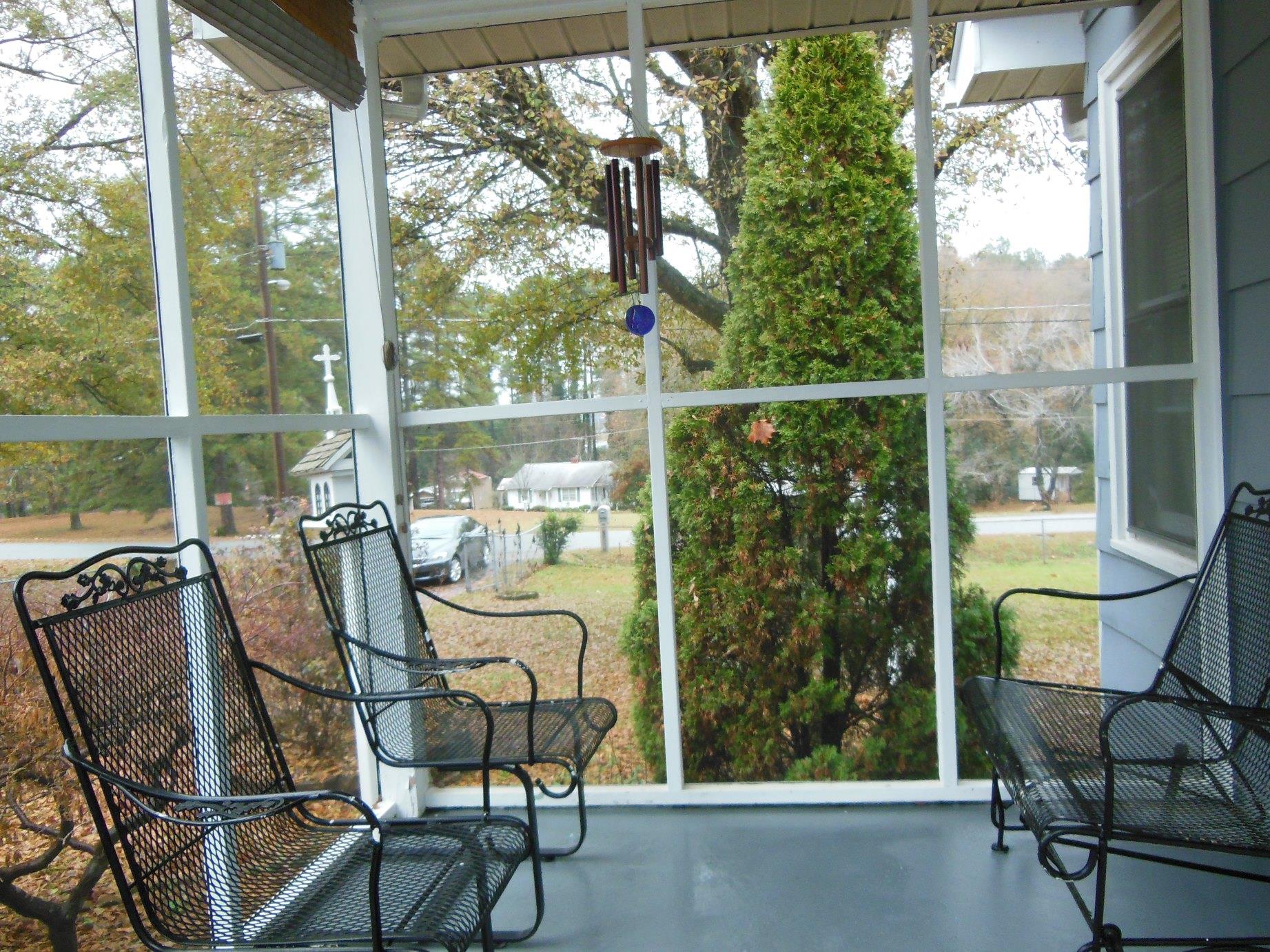 139 Parkway Dr, Toccoa, GA 30577 photo 3