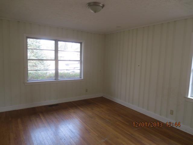 509 E Gordon St, Thomaston, GA 30286 photo 7