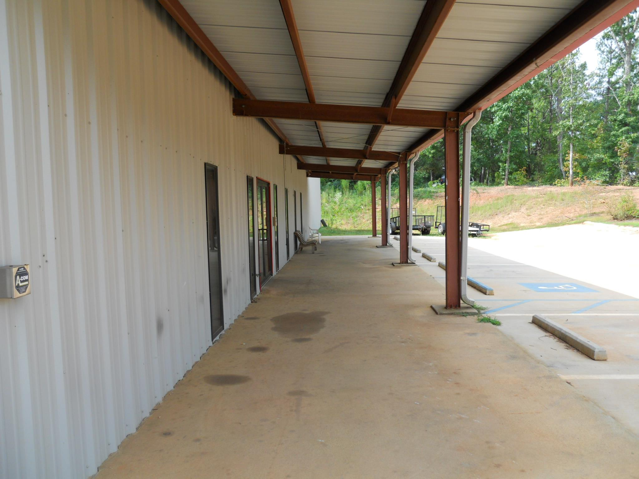 3017 W Point Rd, Lagrange, GA 30240 photo 3