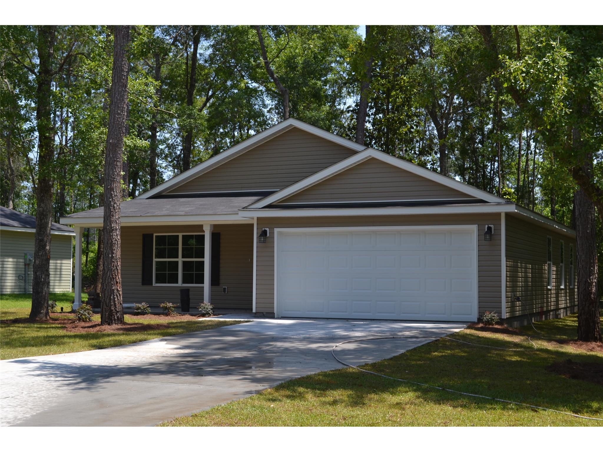 206 Sterling Dr, Rincon, GA 31326 photo 2