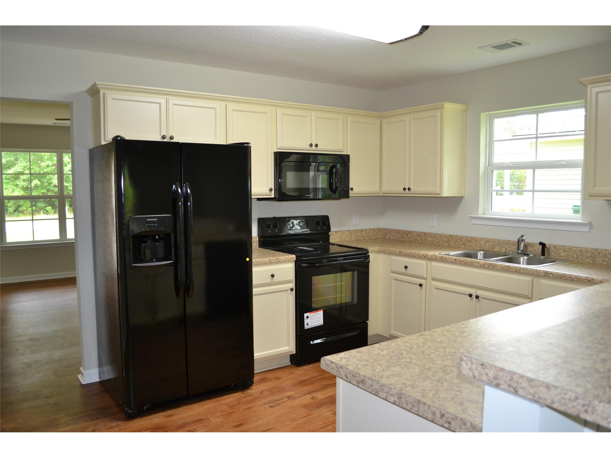 206 Sterling Dr, Rincon, GA 31326 photo 5