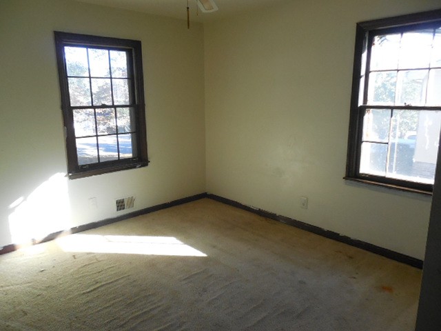 6483 Paula Ct, Rex, GA 30273 photo 9