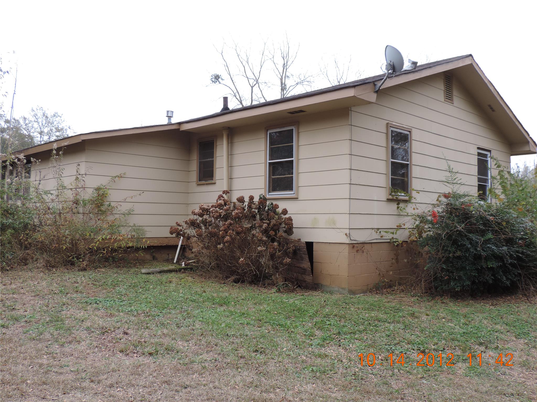 3654 Roanoke Rd, Lagrange, GA 30240 photo 2