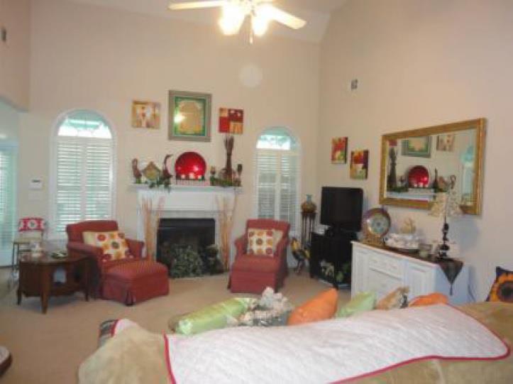 1722 Central Park Loop, Morrow, GA 30260 photo 3
