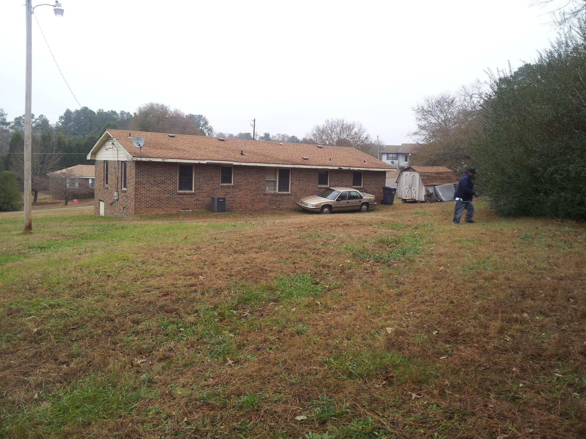 391 Meadowview Dr, Winder, GA 30680 photo 5