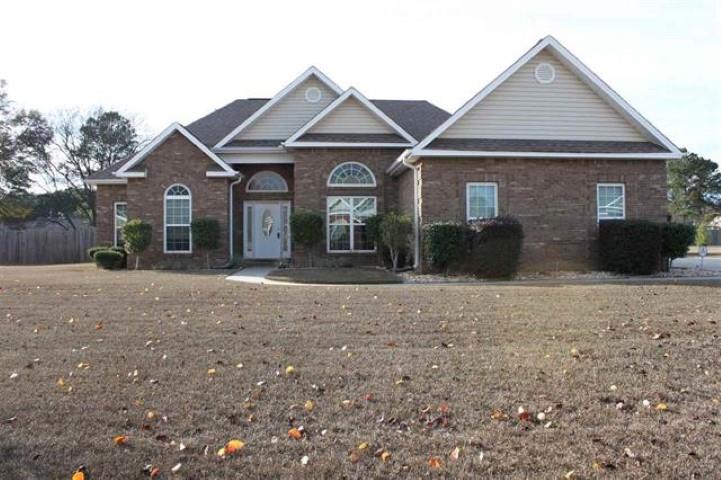 147 Dora Ln, Byron, GA 31008 photo 1