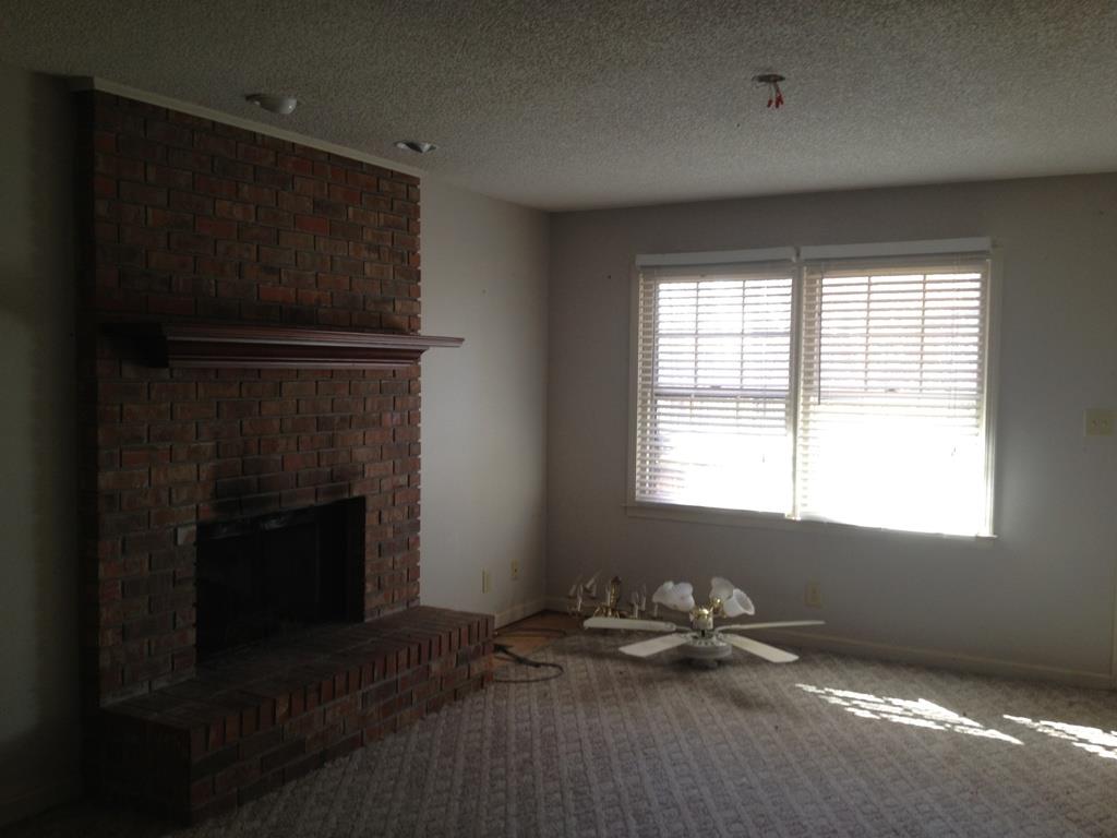 878 Crescent Dr, Toccoa, GA 30577 photo 6