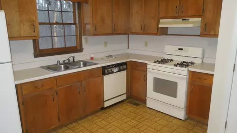 1795 Mountain Trce, Canton, GA 30114 photo 4