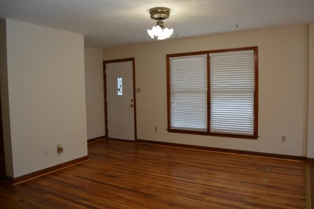 576 Hillcrest Dr, Jackson, GA 30233 photo 8