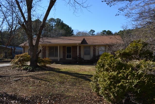 576 Hillcrest Dr, Jackson, GA 30233 photo 2