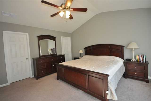 245 Hammersmith Dr, Suwanee, GA 30024 photo 14
