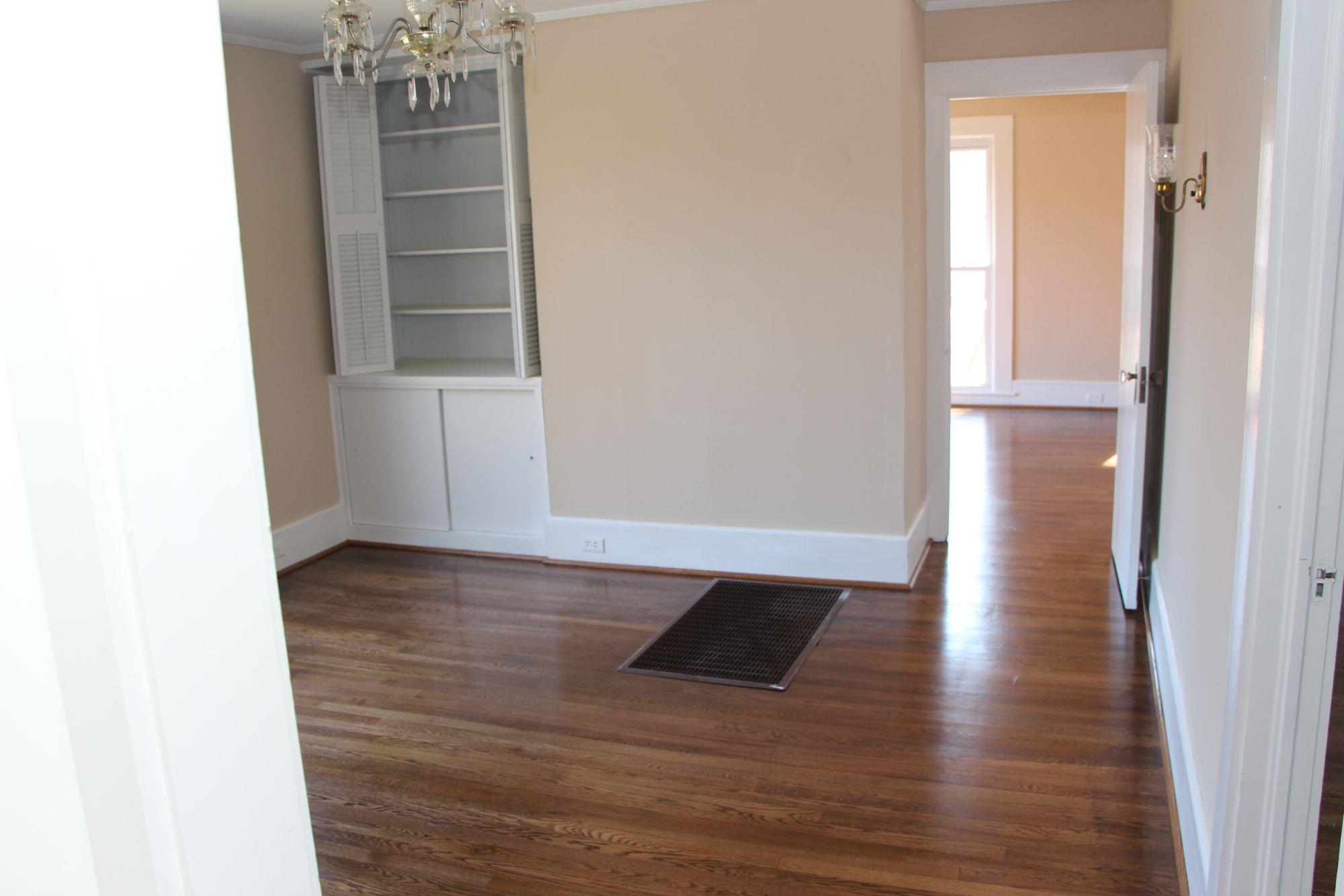 558 Chenocetah, Cornelia, GA 30531 photo 4