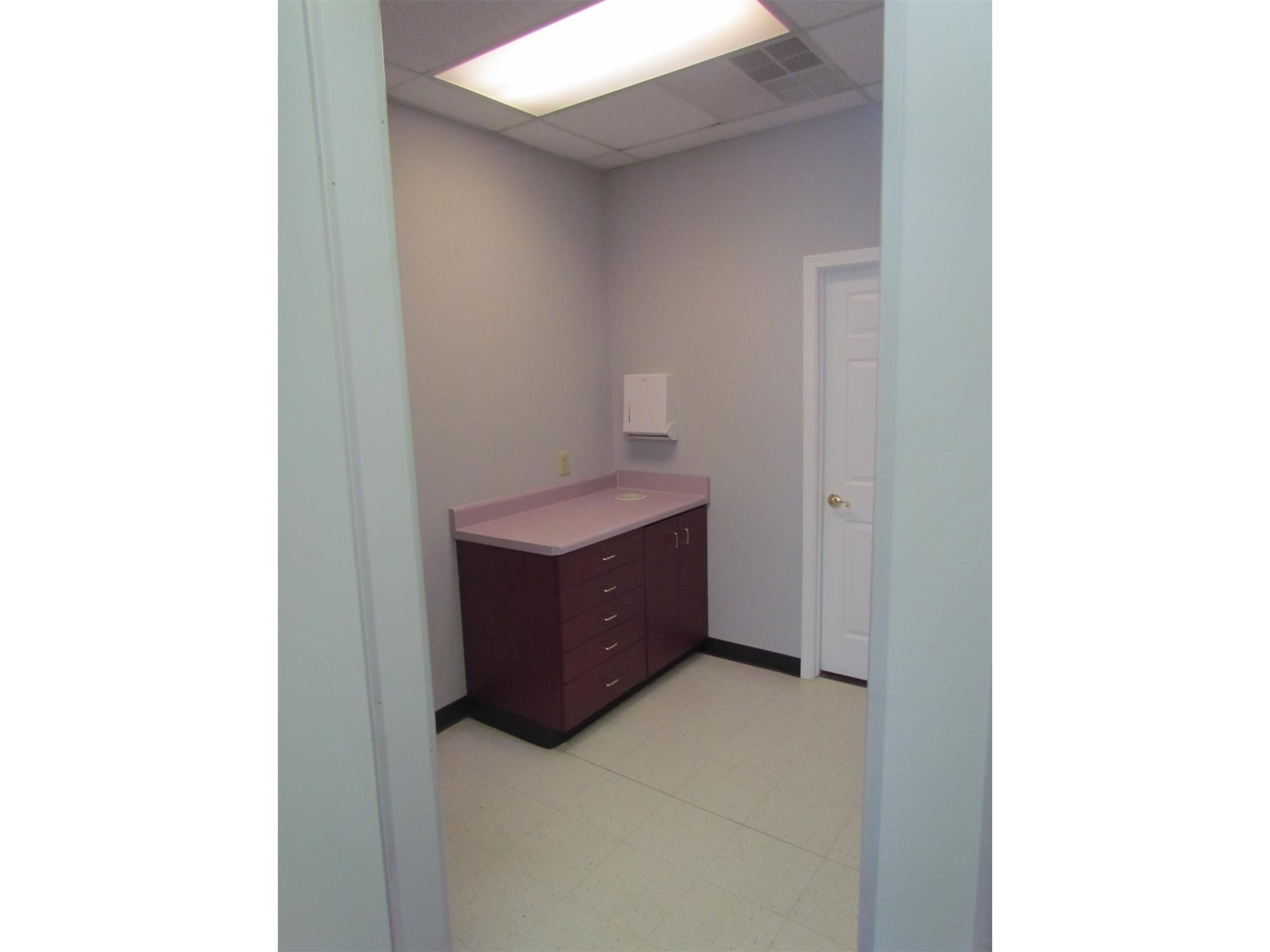 1467 John Roberts, Morrow, GA 30260 photo 11