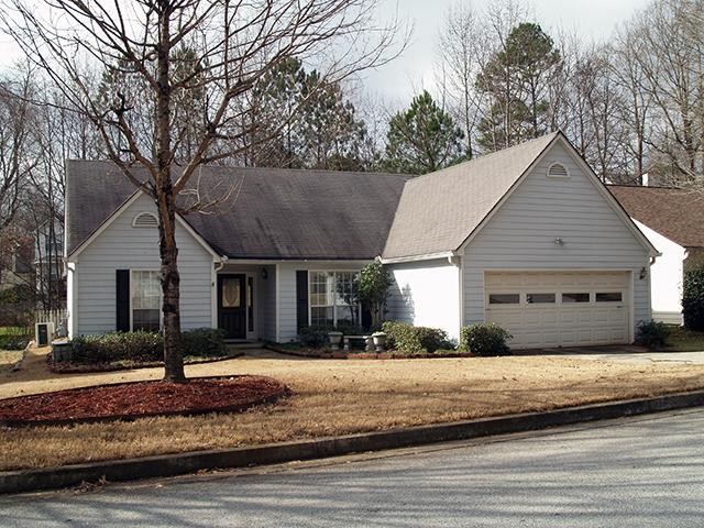 3164 Roundfield Cir, Duluth, GA 30096 photo 1