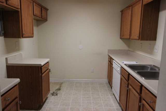 6108 Ruth St, Covington, GA 30014 photo 2