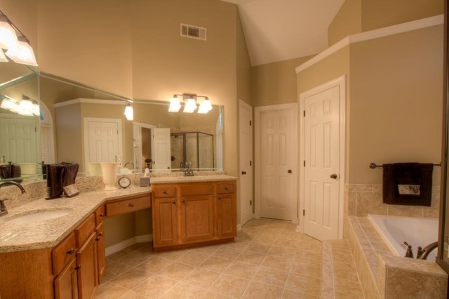 575 Tilbury Dr, Suwanee, GA 30024 photo 9