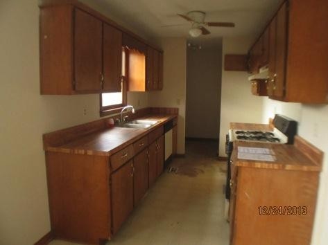 50 Winchester Dr, Kingston, GA 30145 photo 2