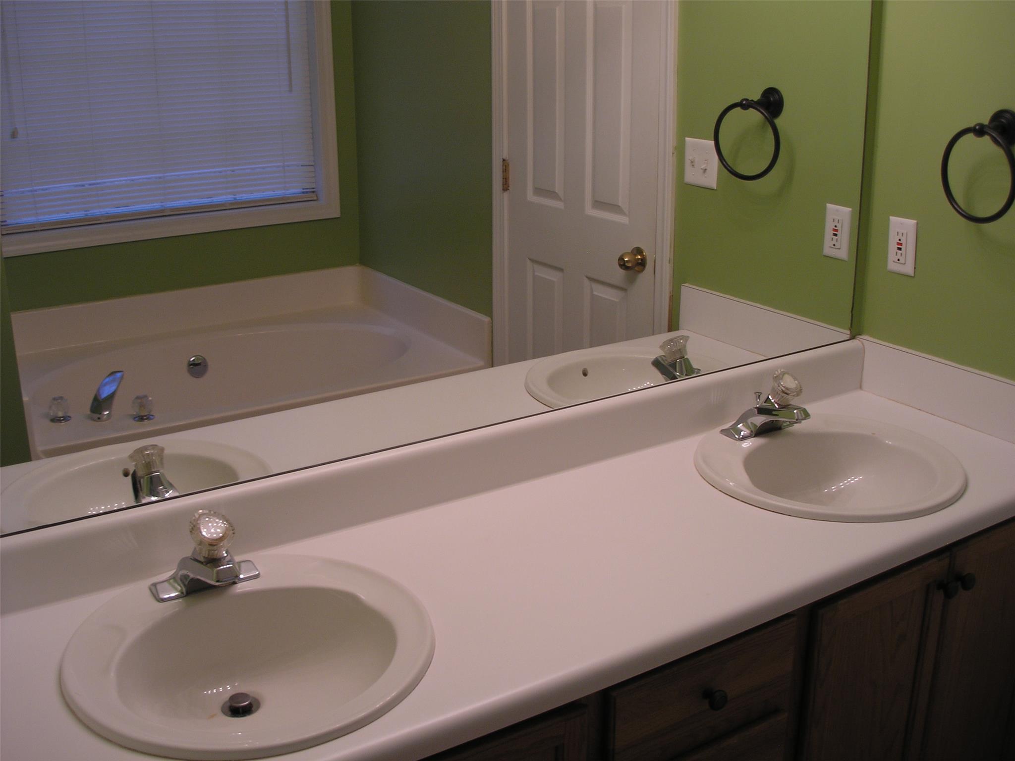 286 Oak Hill Rd, Covington, GA 30016 photo 8
