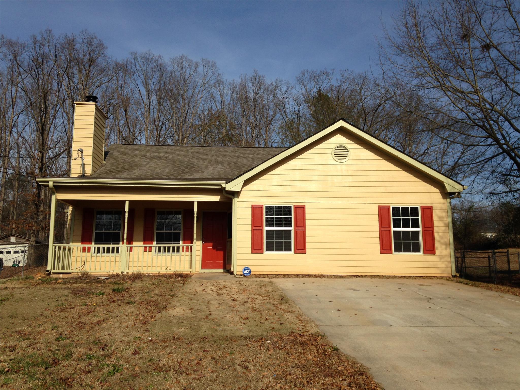 286 Oak Hill Rd, Covington, GA 30016 photo 1