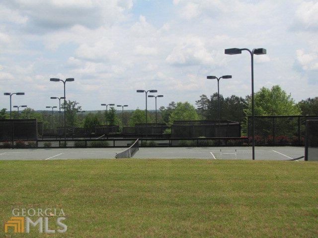 101 Elm Ct, Forsyth, GA 31029 photo 4