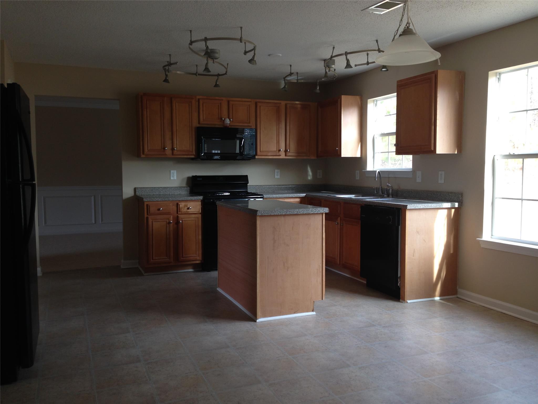 11920 Markham Way, Hampton, GA 30228 photo 4