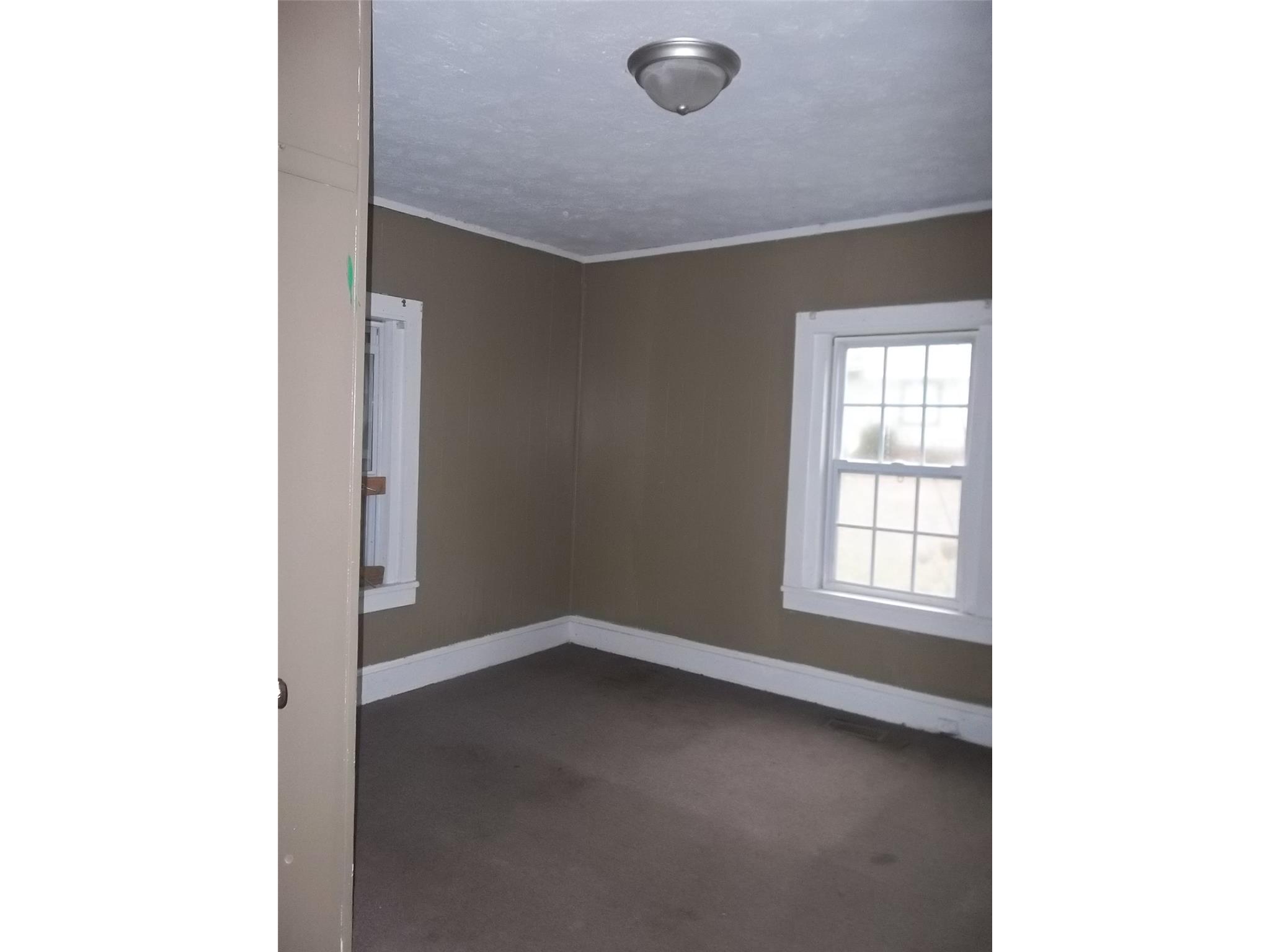 39 Ray St, Newnan, GA 30263 photo 4