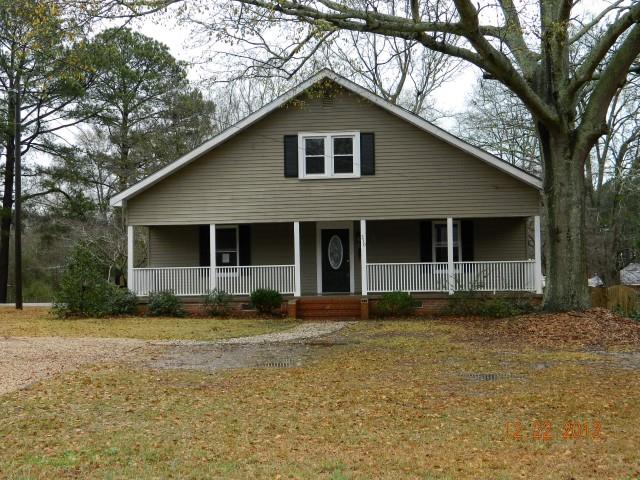 310 Moye St, Barnesville, GA 30204 photo 1