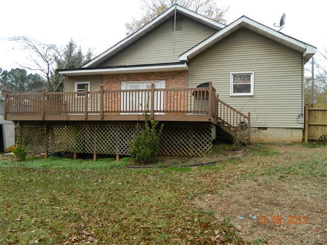 310 Moye St, Barnesville, GA 30204 photo 10