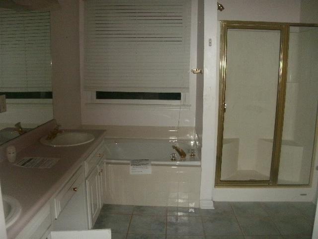 554 Morgan Ct, Hampton, GA 30228 photo 2