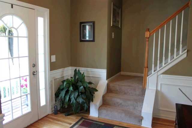 920 Tree Top Dr, Suwanee, GA 30024 photo 4