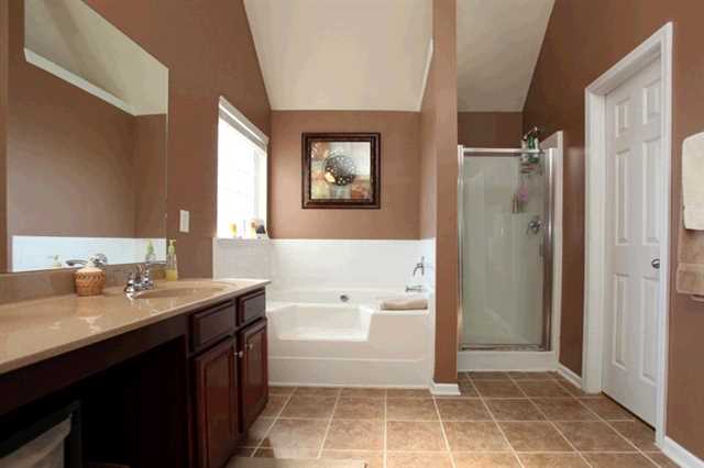 920 Tree Top Dr, Suwanee, GA 30024 photo 16