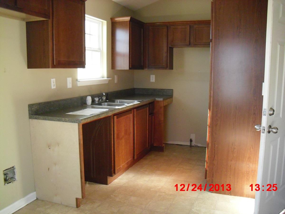 38 Winchester Dr, Kingston, GA 30145 photo 8