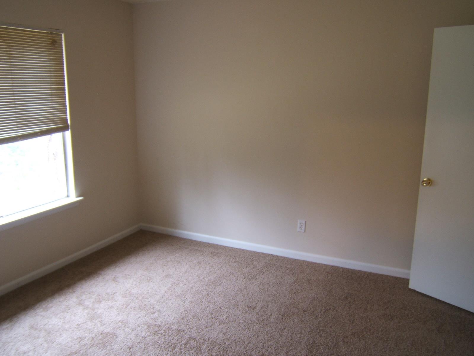 2861 Panther Ct, Rex, GA 30273 photo 16