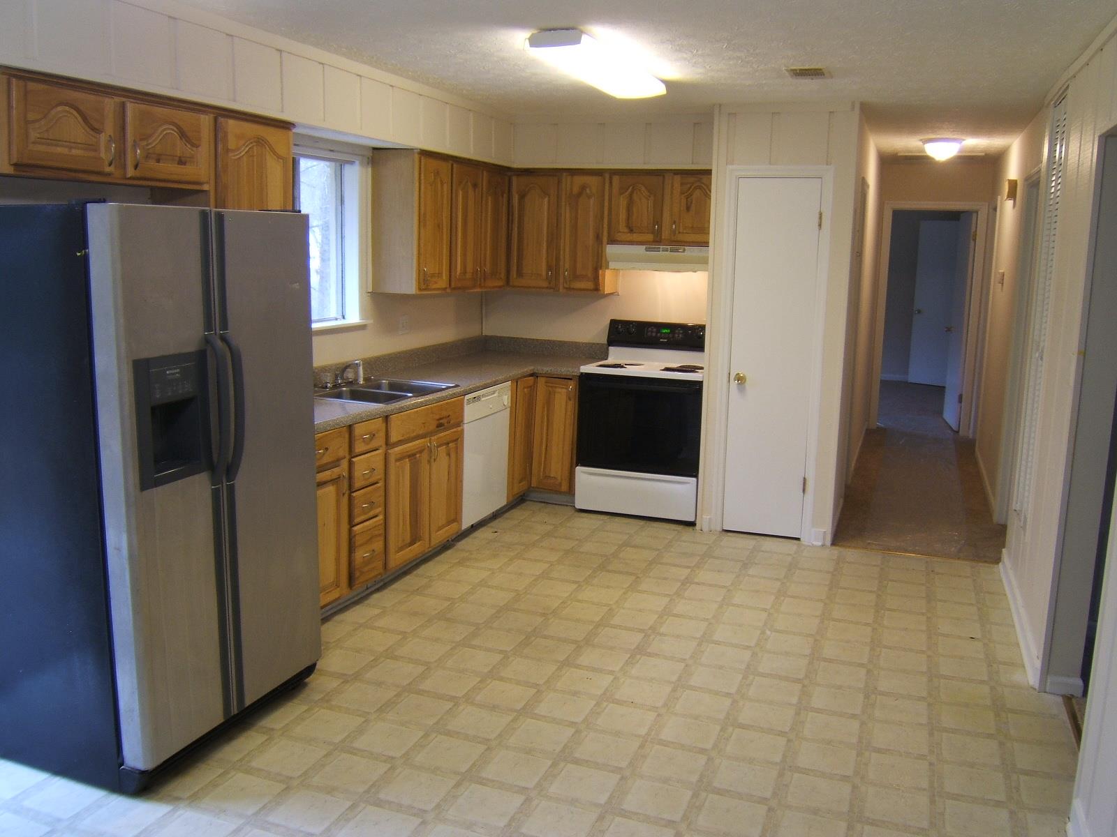2861 Panther Ct, Rex, GA 30273 photo 6