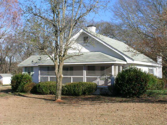 1627 Ed Bennett Rd, Nicholson, GA 30565 photo 2