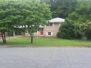 1052 Skylark Dr, Morrow, GA 30260 photo 1