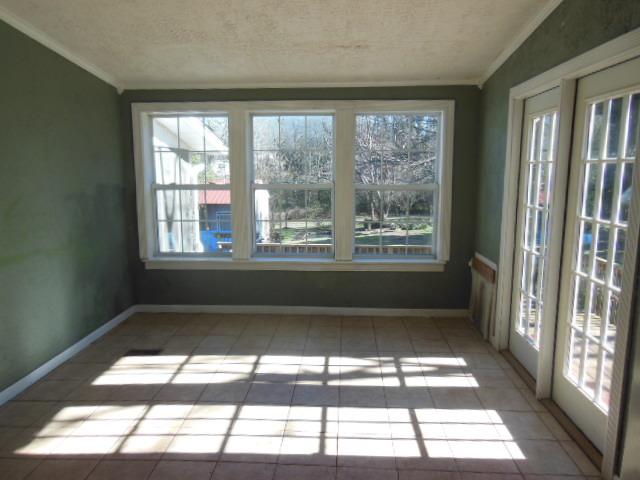 150 Forest Ave, Commerce, GA 30529 photo 3