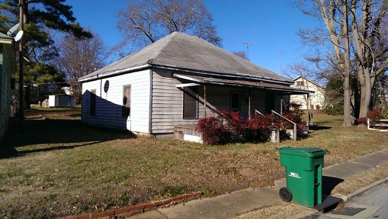 9115 Jefferson St, Commerce, GA 30529 photo 1