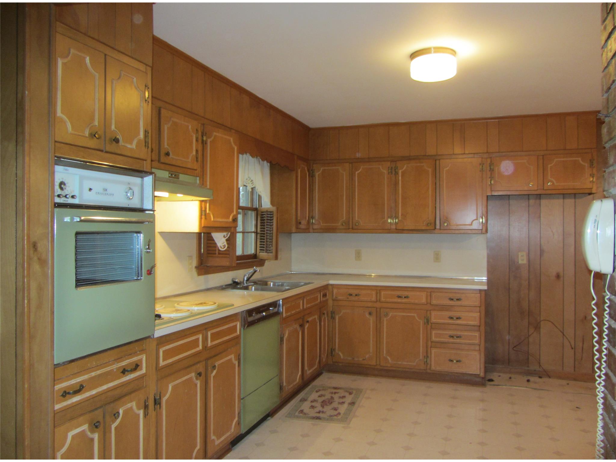 6174 Crestview, Covington, GA 30014 photo 8