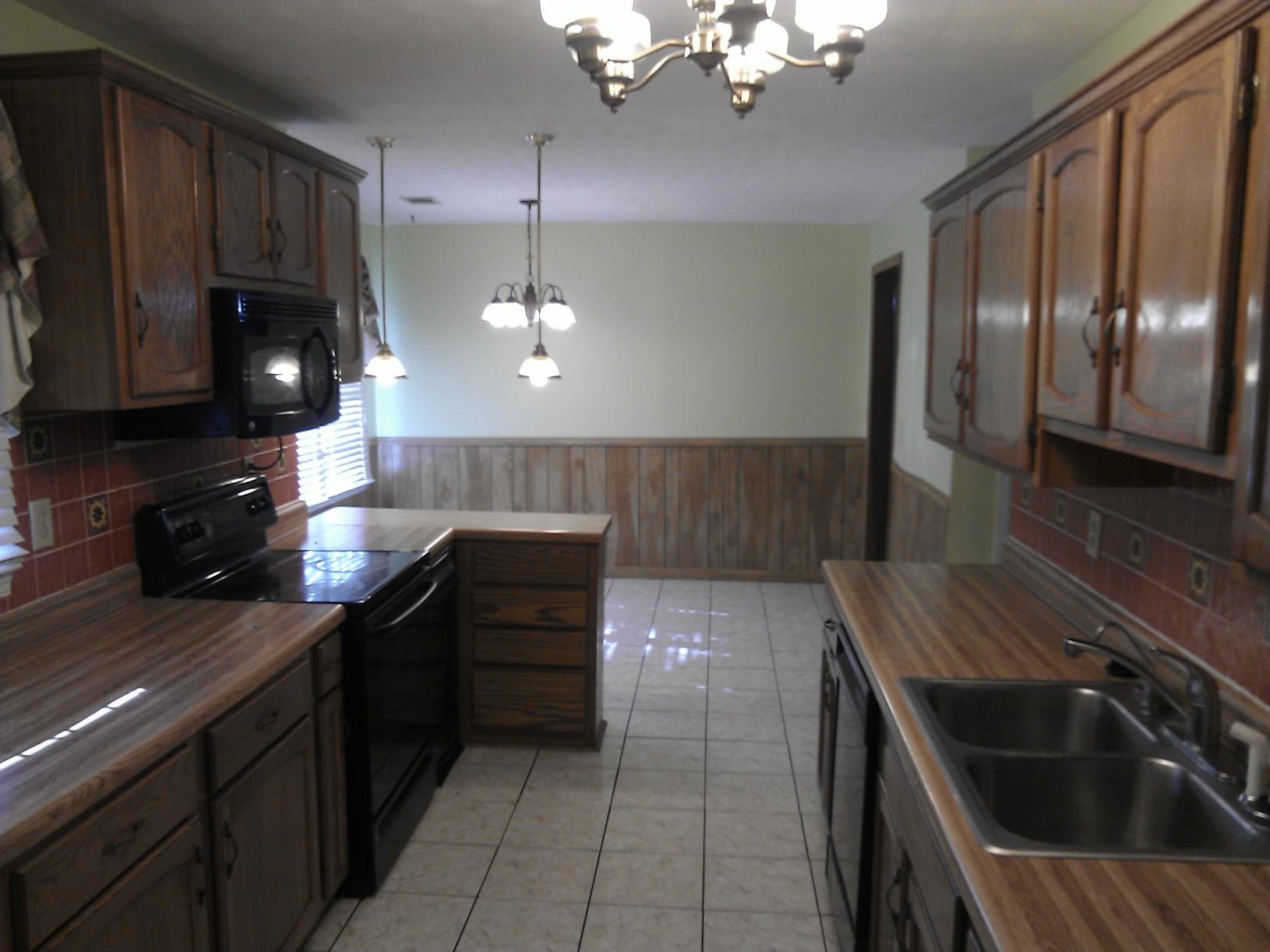 4290 Coatsworth Dr, Rex, GA 30273 photo 10