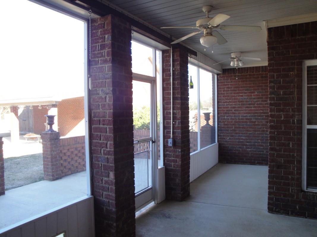 200 Jw Edwards Dr, Byron, GA 31008 photo 4