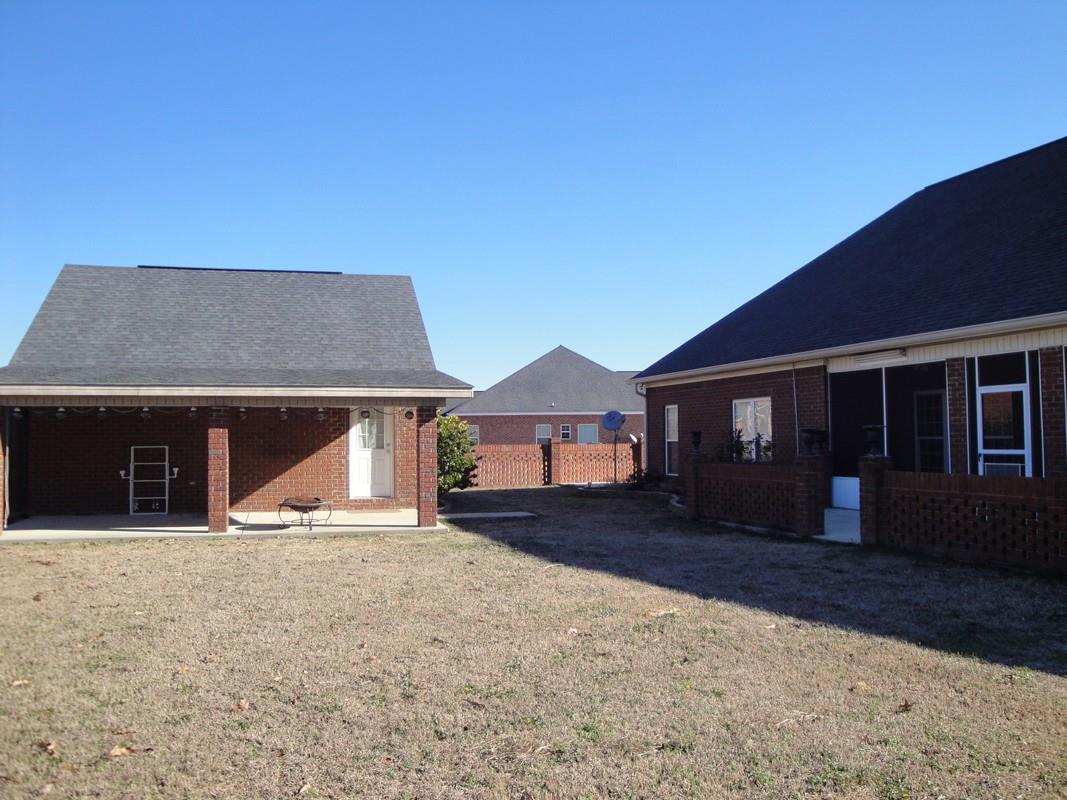 200 Jw Edwards Dr, Byron, GA 31008 photo 3