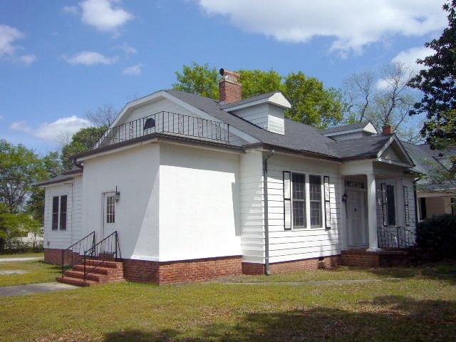 5 N Thomas St, Elberton, GA 30635 photo 1