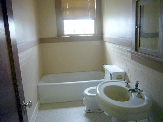 5 N Thomas St, Elberton, GA 30635 photo 7